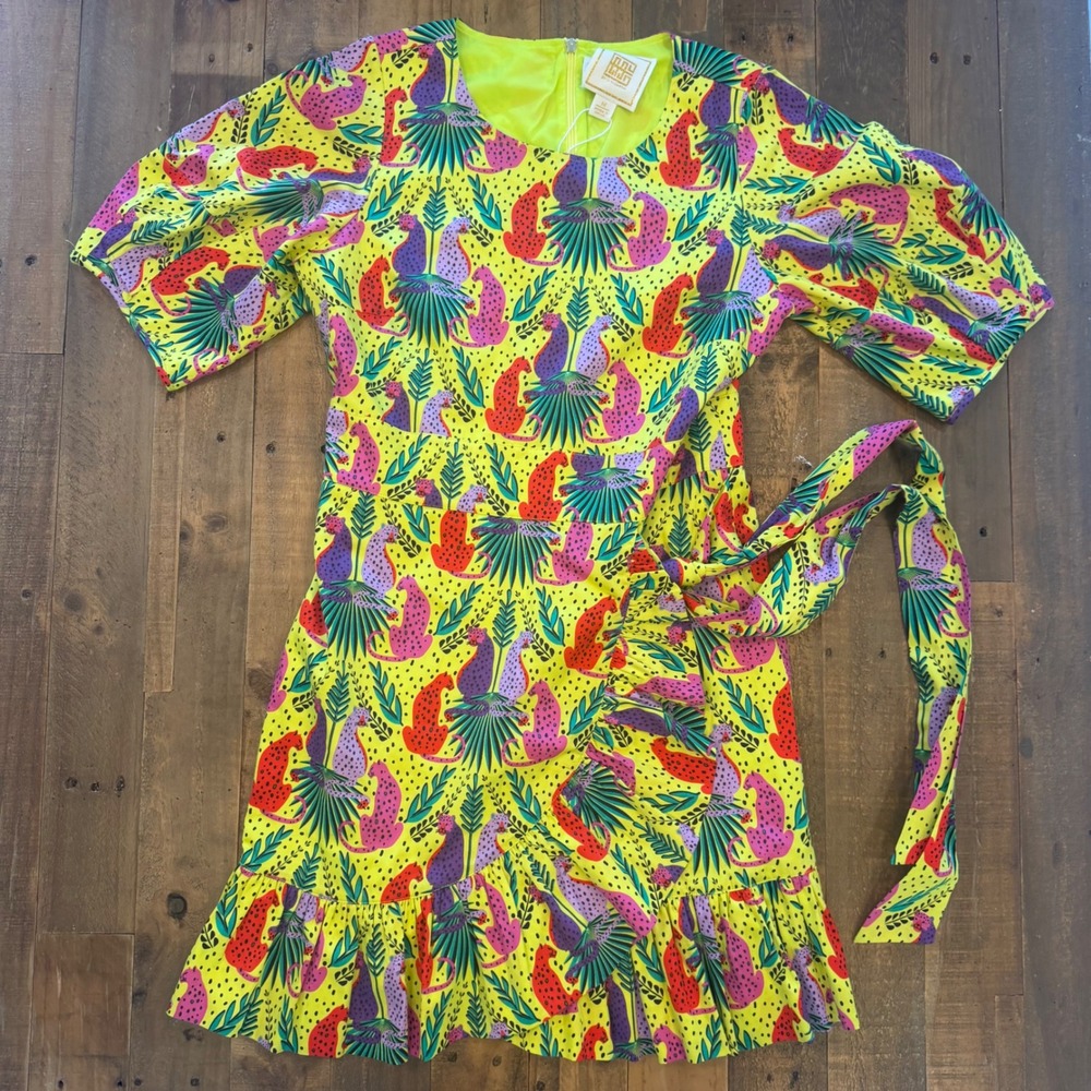 Emily McCarthy Lola Dress Peekaboo Leopard Tropical Mini Dress Yellow M NWT